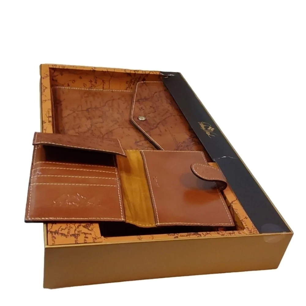 PATRICIA NASH RIOT RUST ‎ UNISEX GIFT SET MIDI CASE & PASSPORT